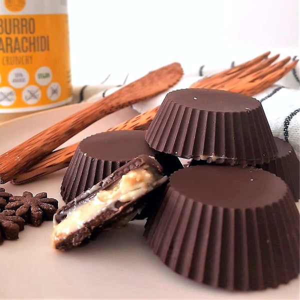 CIOCCOLATINI RIPIENI AL BURRO DI ARACHIDI