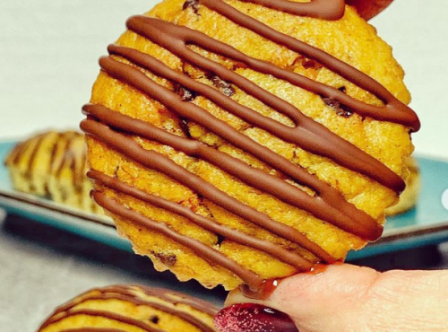 DOLCETTI CON BANANE , BURRO DI ARACHIDI E CIOCCOLATO FONDENTE